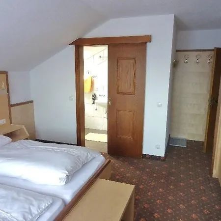 Pensionat Schöpf 3*